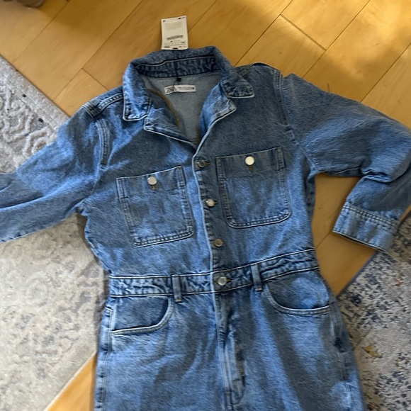Zara denim jumpsuit - Picture 6 of 13
